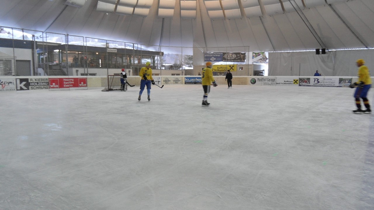 2013-03-03-eishockeyspiel-sportverein-feuerwehr-005