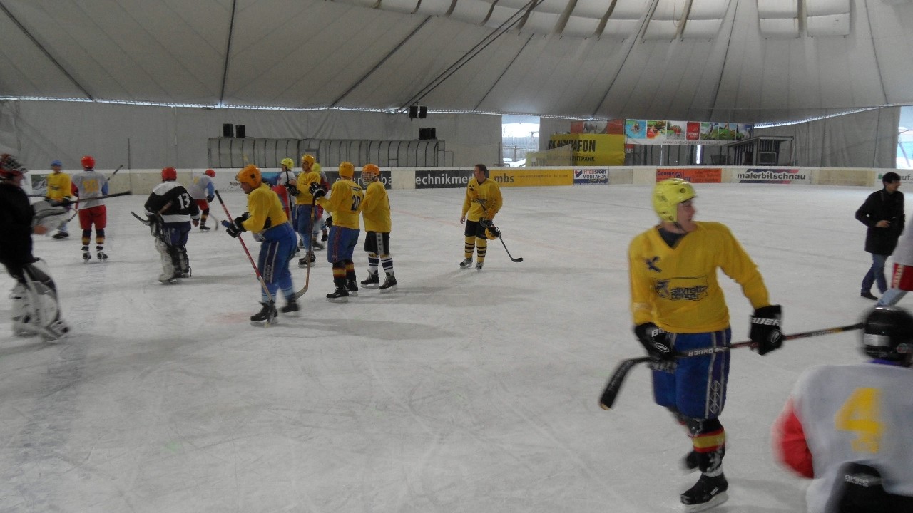 2013-03-03-eishockeyspiel-sportverein-feuerwehr-008