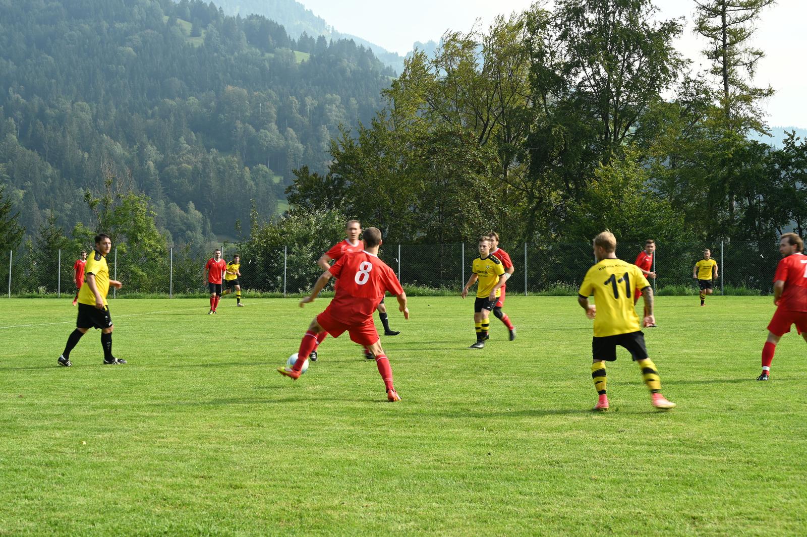 2020-09-19-3-ligaspiel-usv-thueringerberg-badaila-kicker-028